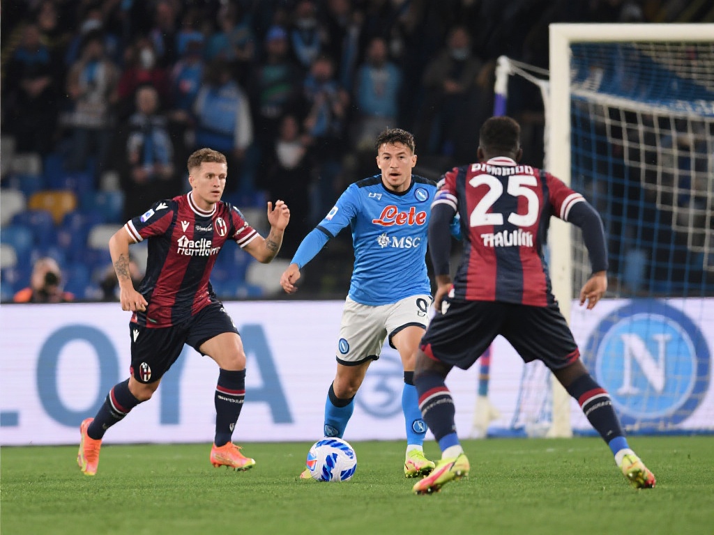 以一位年轻 以一位年轻